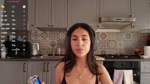 Snapshot of juicyydrip chatting on 10-25-25, 11:29 Juicy online show from 10-25-25, 11:29