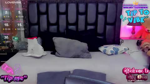 Jujubee online show from 12-10-24, 04:38