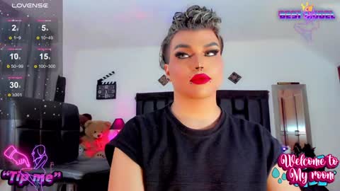 Jujubee online show from 01-10-25, 10:25