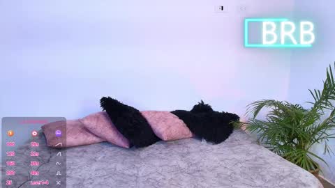 Jules and Gia online show from 03-28-26, 09:09