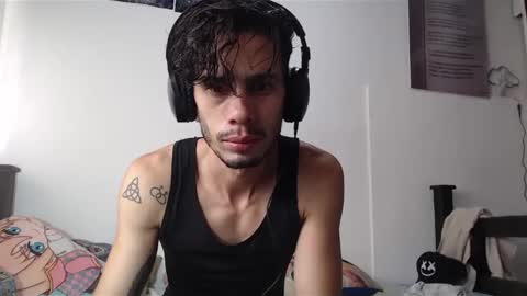 Julfigo online show from 02-14-25, 02:44