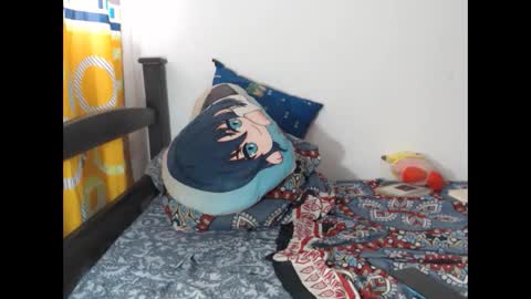 Julfigo online show from 10-06-25, 04:48