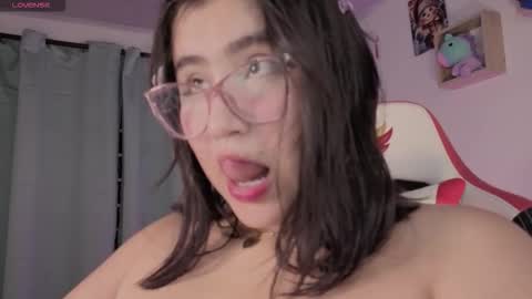 Juliana online show from 12-05-25, 04:32