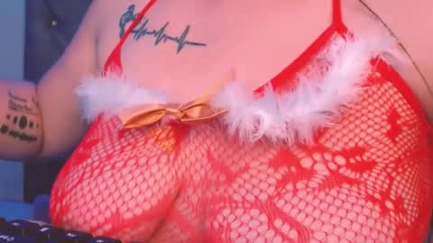 Snapshot of juli_69 chatting on 03-05-25, 09:04  Juliana Torres  online show from 03-05-25, 09:04