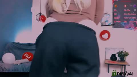 juli kisss online show from 02-20-25, 04:03