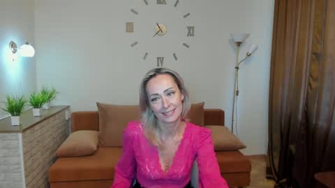 julia__cherry_ online show from 01-18-25, 11:21