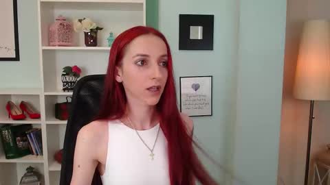 JuliaJae online show from 09-13-25, 05:51