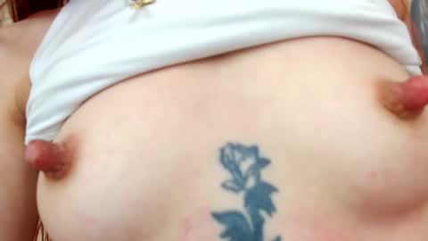 JuliaJae online show from 10-08-25, 06:11