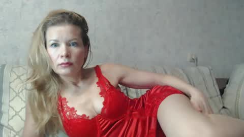 julia_giulia online show from 02-15-25, 01:31