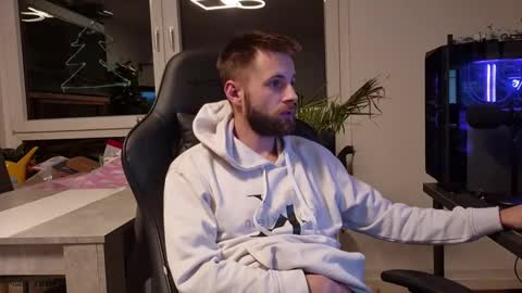 Snapshot of julia_official chatting on 01-11-26, 07:30 julia_official online show from 01-11-26, 07:30