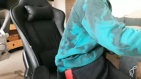 Snapshot of julia_official chatting on 02-21-26, 09:32 julia_official online show from 02-21-26, 09:32