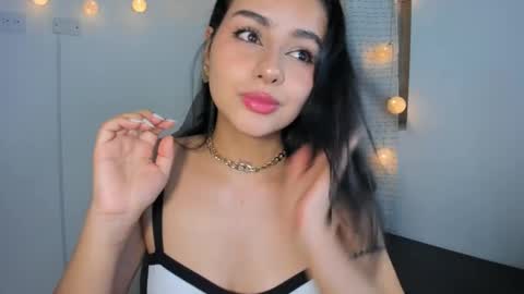 Snapshot of julia_strauns chatting on 12-07-24, 04:09 julia_strauns online show from 12-07-24, 04:09