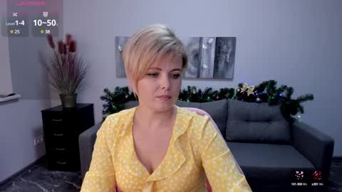 Julia online show from 01-02-25, 03:51