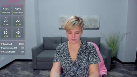 Julia online show from 01-14-25, 05:23