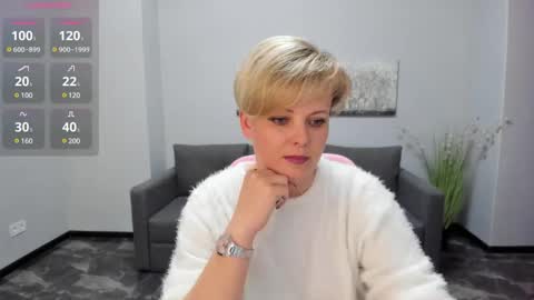 Julia online show from 01-16-25, 12:53