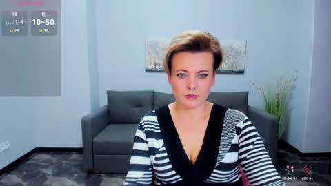 Julia online show from 02-07-25, 12:39