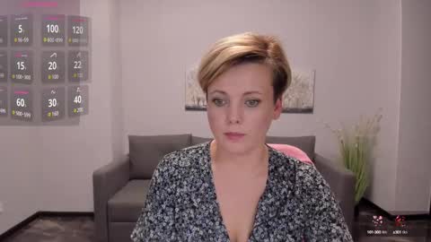 Julia online show from 02-11-25, 06:22