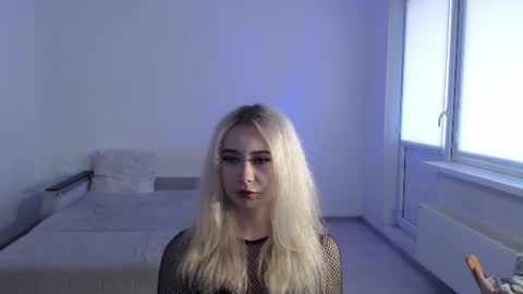 Snapshot of juliablessed chatting on 07-19-26, 03:49 Julia online show from 07-19-26, 03:49