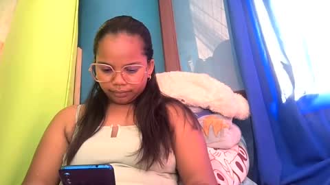 juliah02 online show from 02-09-25, 06:01