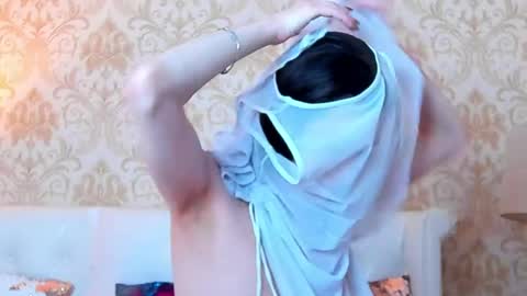 JuliaHunt online show from 05-13-26, 04:10