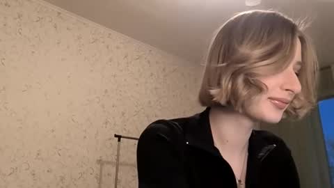 Kate online show from 03-10-26, 04:12