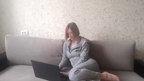 Kate online show from 04-02-26, 02:37