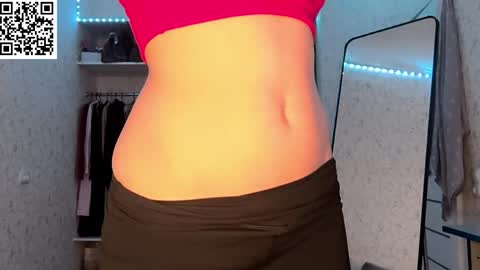Snapshot of juliahupman chatting on 05-14-26, 07:09 Kate online show from 05-14-26, 07:09