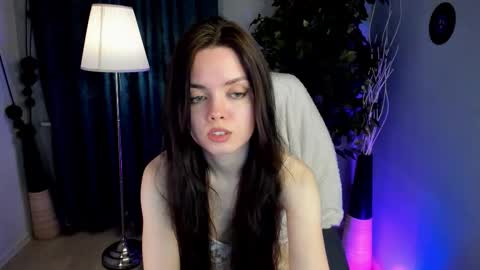 juliamoss online show from 02-05-26, 04:06