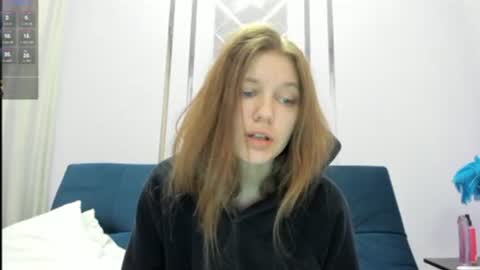 Julia online show from 03-02-25, 05:01