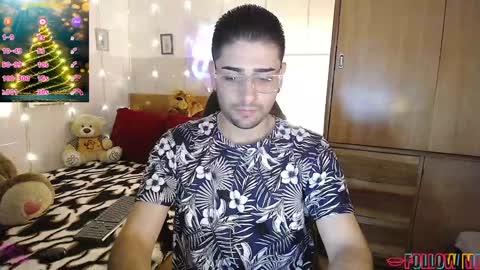 Julian online show from 12-05-24, 01:47