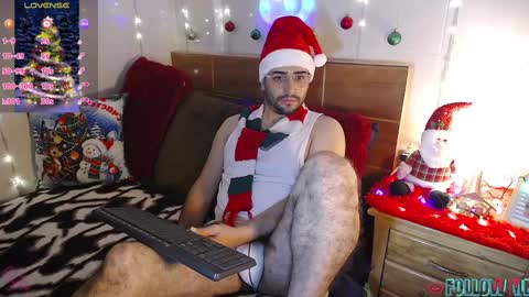 Julian online show from 12-22-24, 01:01