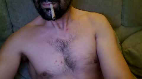 Snapshot of julian38000 chatting on 04-13-26, 04:29 julian38000 online show from 04-13-26, 04:29