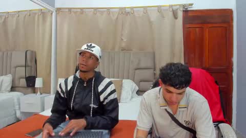 Snapshot of julian_billy chatting on 01-03-25, 11:46 julian billy online show from 01-03-25, 11:46