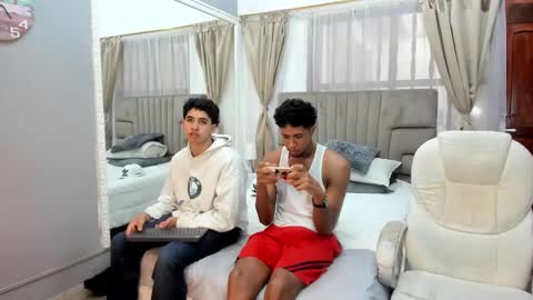 Snapshot of julian_billy chatting on 01-07-25, 02:41 julian billy online show from 01-07-25, 02:41