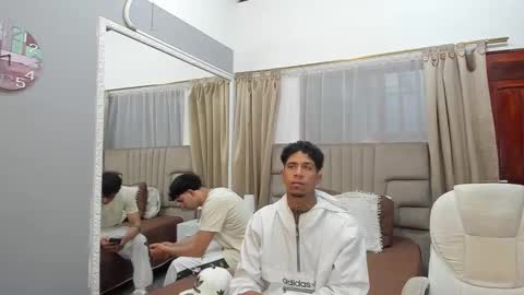 Snapshot of julian_billy chatting on 02-12-25, 11:40 julian billy online show from 02-12-25, 11:40