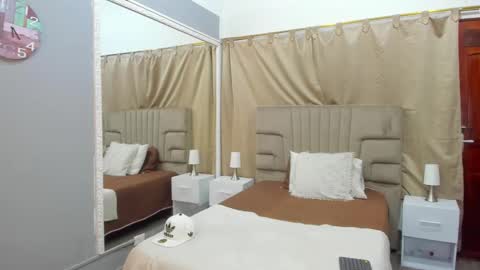 Snapshot of julian_billy chatting on 02-17-25, 11:23 julian billy online show from 02-17-25, 11:23