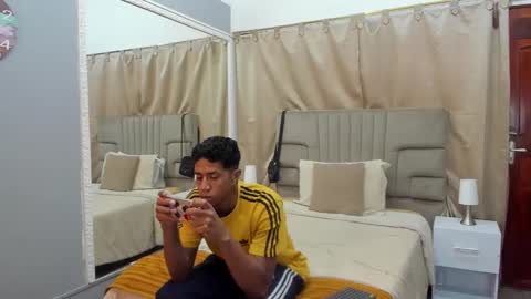 Snapshot of julian_billy chatting on 03-07-25, 05:38 julian billy online show from 03-07-25, 05:38