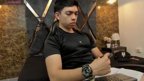 JULIAN  online show from 02-24-26, 11:19