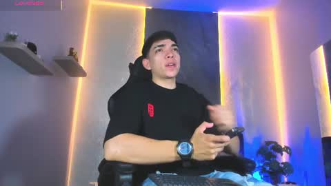 JULIAN  online show from 06-12-26, 12:09