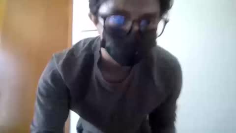 Julian Mora online show from 02-12-25, 07:35