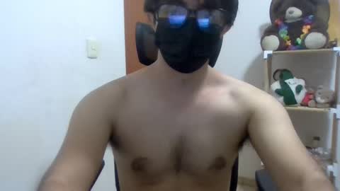 Julian Mora online show from 03-08-25, 02:45