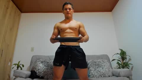 julian_wallace online show from 12-13-24, 01:37