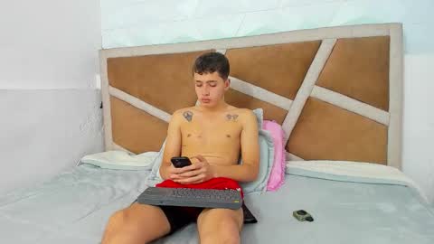 julian online show from 11-21-25, 05:00