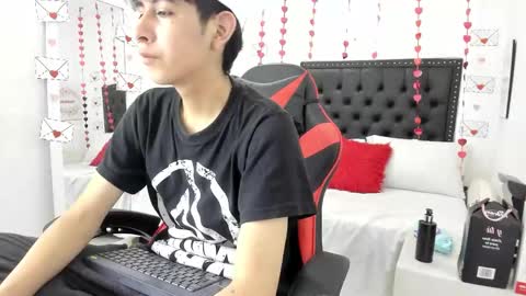 Snapshot of julian_xp chatting on 02-26-26, 09:14 Julian online show from 02-26-26, 09:14