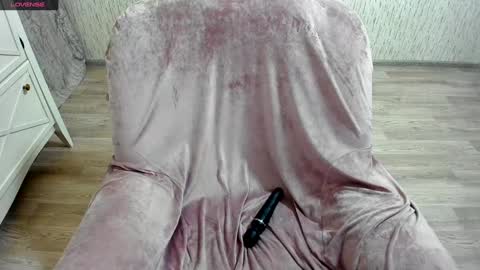 Julia online show from 01-05-25, 11:26