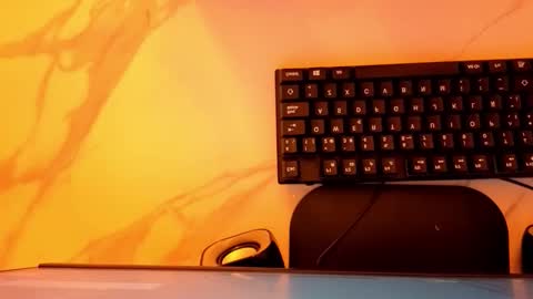 Online 2200 to 600 online show from 11-16-25, 03:01