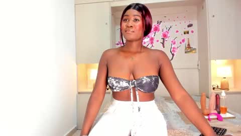 julianablaze online show from 10-15-25, 04:12