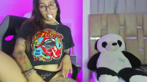 JulianaCarter online show from 09-16-25, 07:37