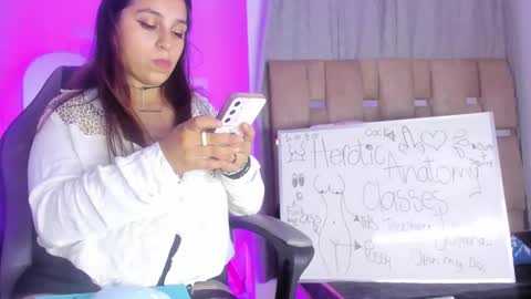 JulianaCarter online show from 10-06-25, 10:07