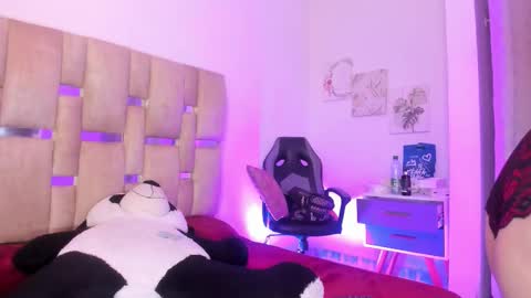 JulianaCarter online show from 01-14-26, 09:52